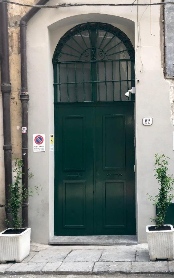 Calderai 82 Suites 1 E 2 Palermo Bagian luar foto